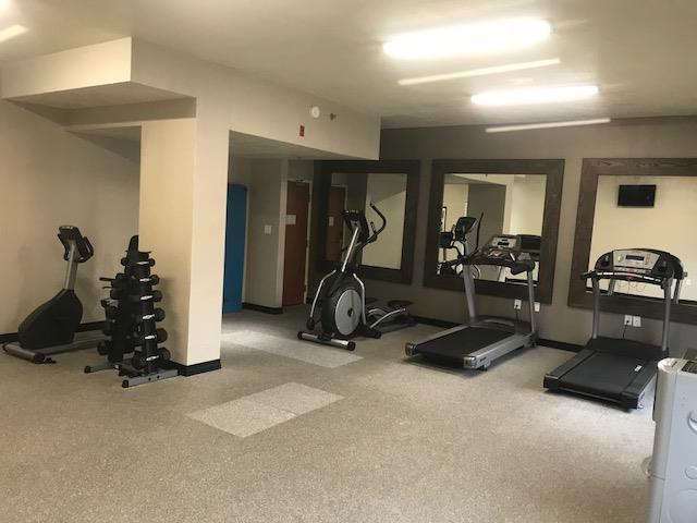 Baymont By Wyndham Springfield I-44 Hotel Facilities photo